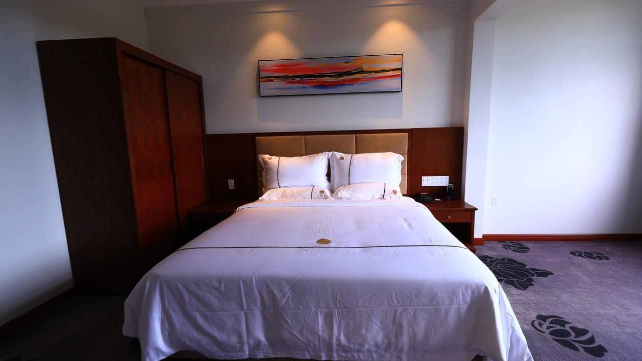 Tf Seaside Hotel Garapan Bagian luar foto