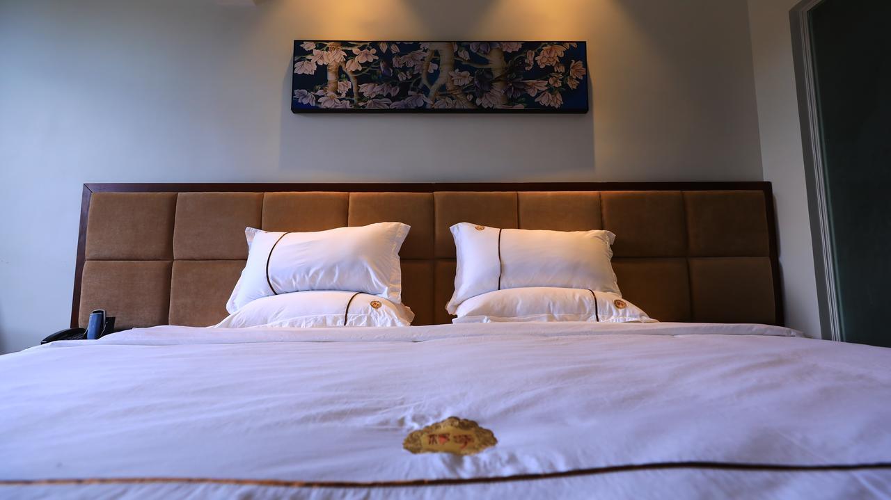 Tf Seaside Hotel Garapan Bagian luar foto